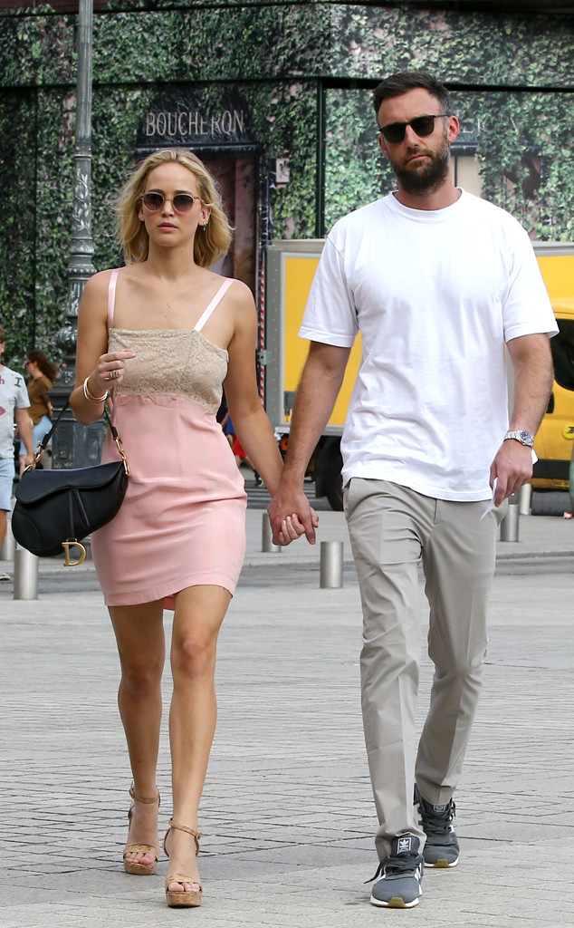 Jennifer Lawrence and Cooke Maroney Spark Engagement Rumors | E! News UK